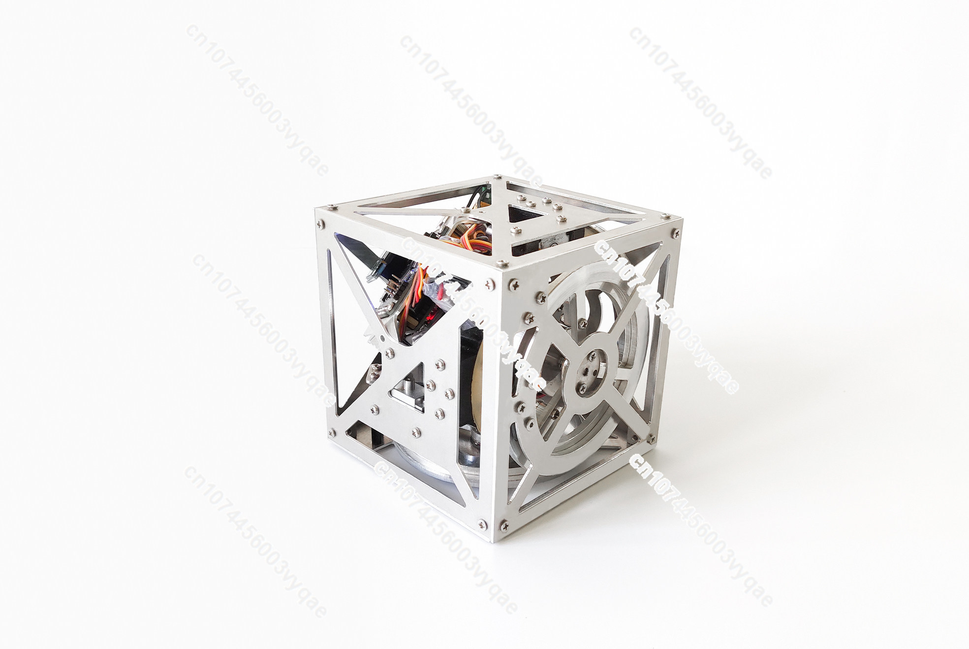 مكعب ذاتي التوازن، قابل للانقل - مراجعة Robot Wheel وسعره